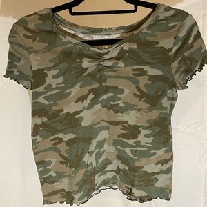 ✨💕JUSTICE💕✨ Camo Tee